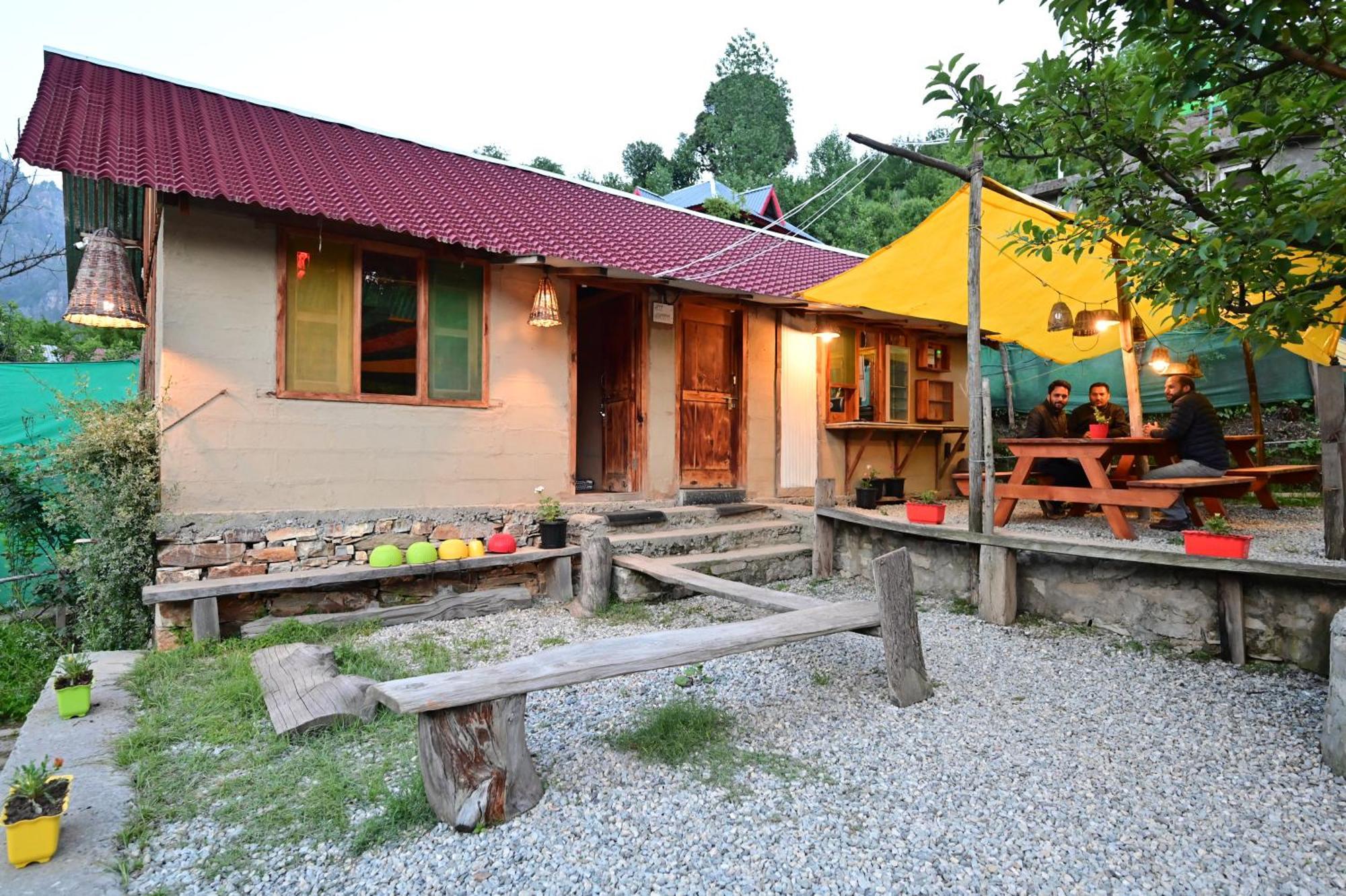 Himalayan Mud Resort Kasol Exterior foto